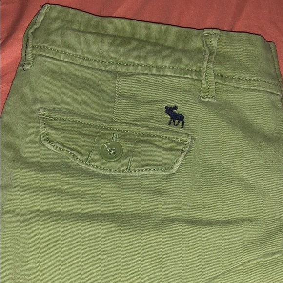 green abercrombie skirt - Picture 2 of 3
